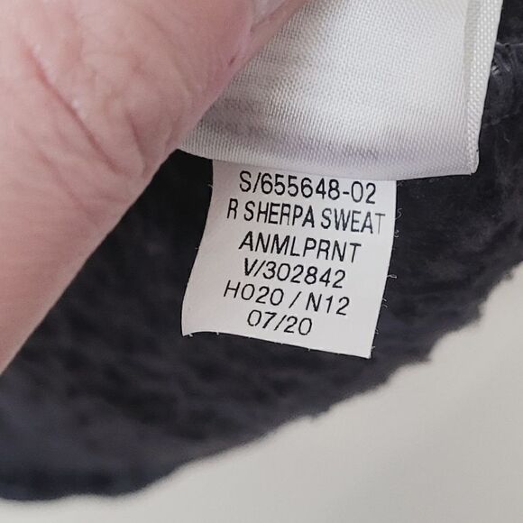 Old Navy Animal Print Pull Over Sherpa Sweatshirt in Blue Grey Size 2X Plus - Picture 5 of 6